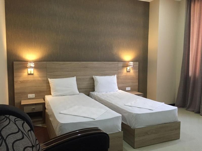 יירבאן Primer Hotel חדר תמונה